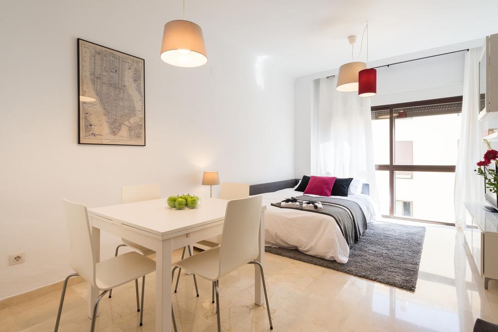 Colon12 Urban Apartment Malaga Exterior photo